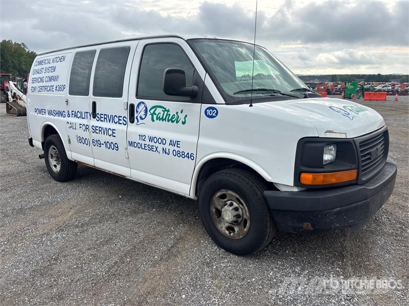 Chevrolet Express 2500 Cargo Van Dostavna vozila / kombiji