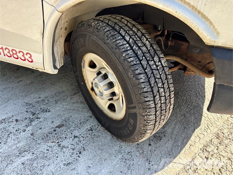 Chevrolet Express 2500 Cargo Van Gesloten bedrijfswagens
