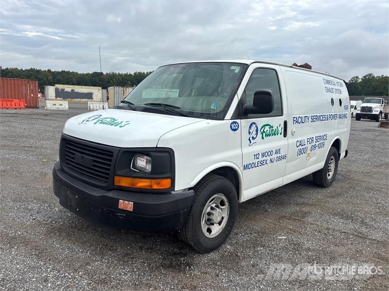 Chevrolet Express 2500 Cargo Van Dostavna vozila / kombiji