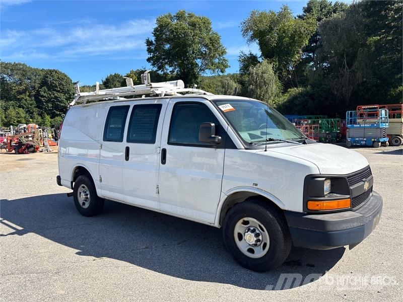 Chevrolet Express 2500 Cargo Van Gesloten bedrijfswagens