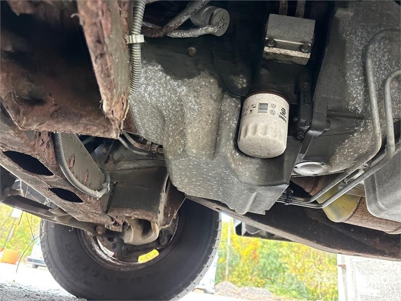 Chevrolet Express 2500 Cargo Van (Inoperable) Pakettiautot