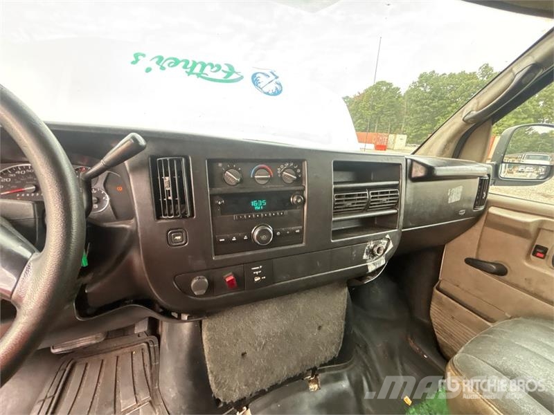 Chevrolet Express 2500 Cargo Van Dostavna vozila / kombiji