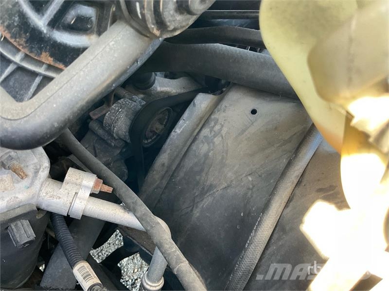 Chevrolet Express 3500 패널 화물차