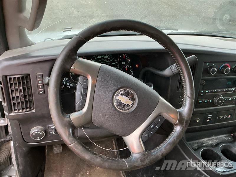 Chevrolet Express 3500 Panel vanlar