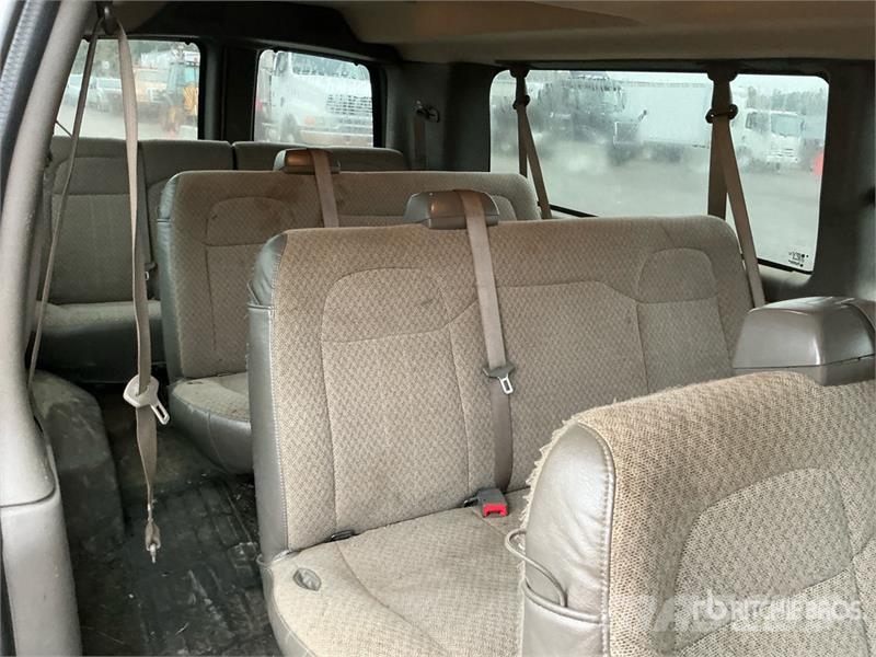 Chevrolet Express 3500 Panel vanlar
