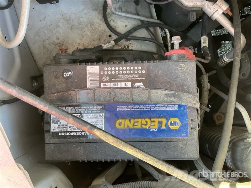 Chevrolet Express 3500 패널 화물차