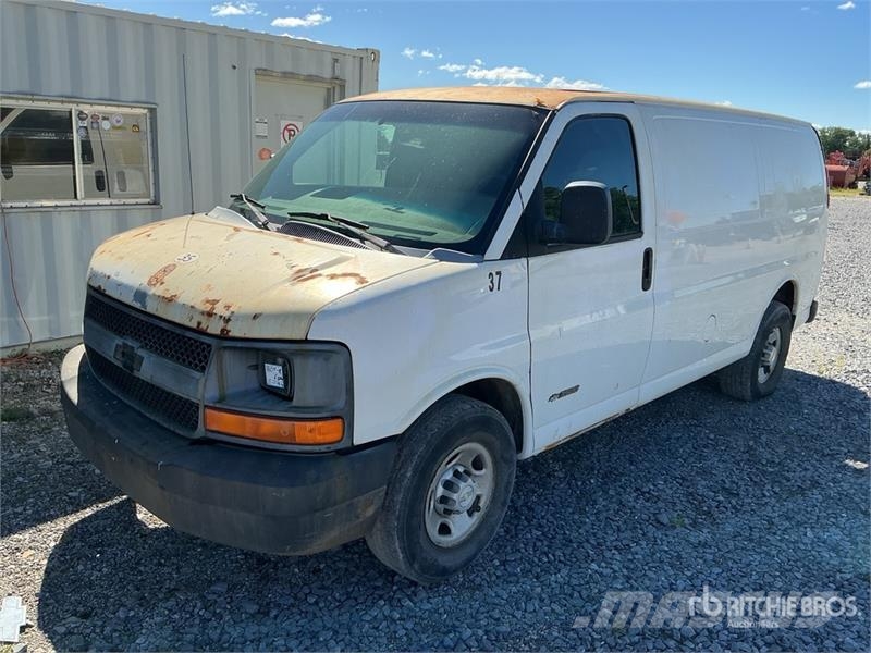 Chevrolet Express 3500 Gesloten bedrijfswagens