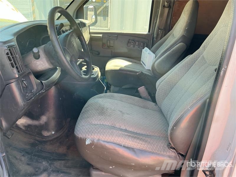 Chevrolet Express 3500 Gesloten bedrijfswagens
