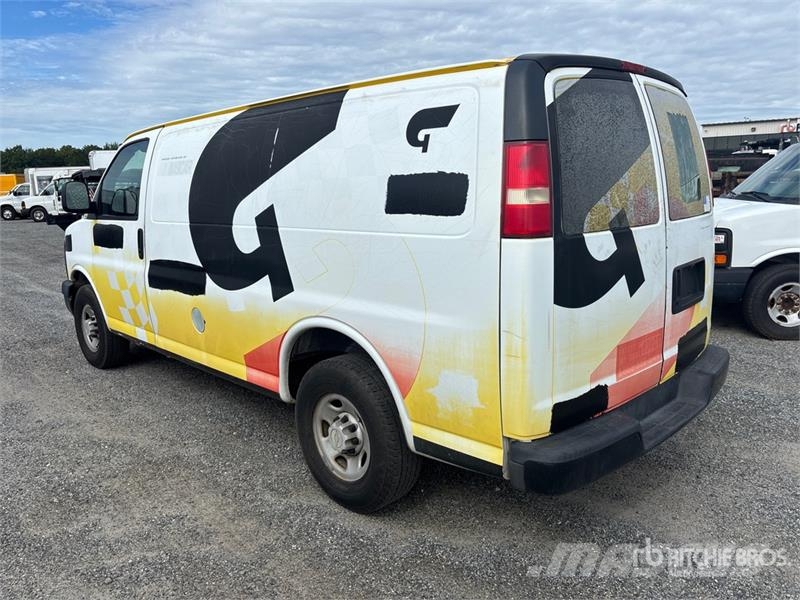 Chevrolet Express G2500 Gesloten bedrijfswagens