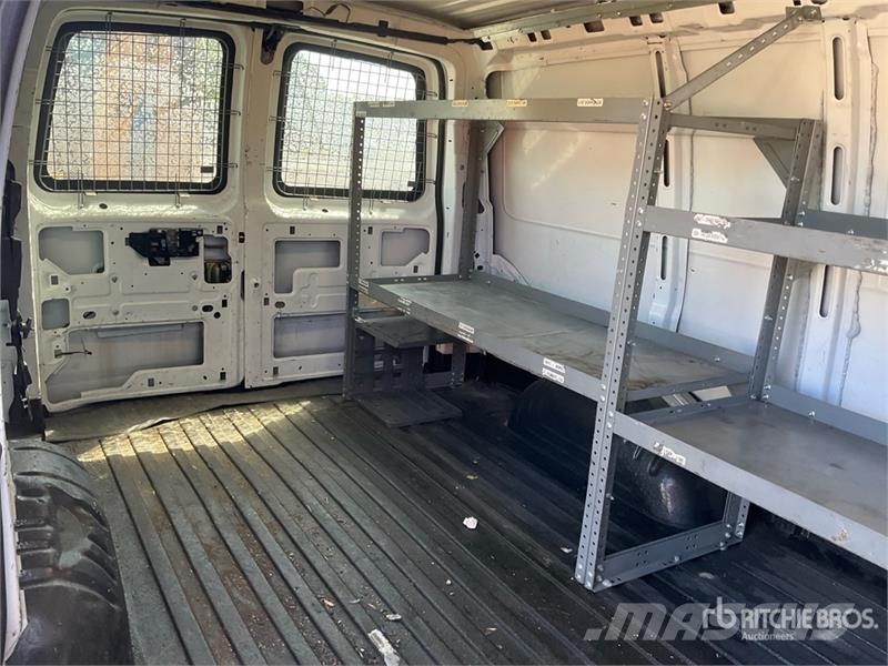 Chevrolet Express G2500 Gesloten bedrijfswagens