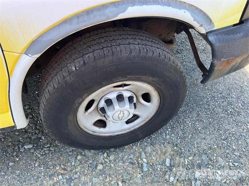 Chevrolet Express G2500 Gesloten bedrijfswagens