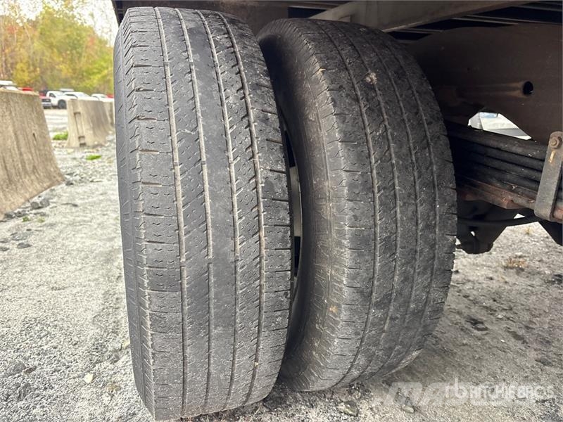 Chevrolet Express G3500 Sanduk kamioni