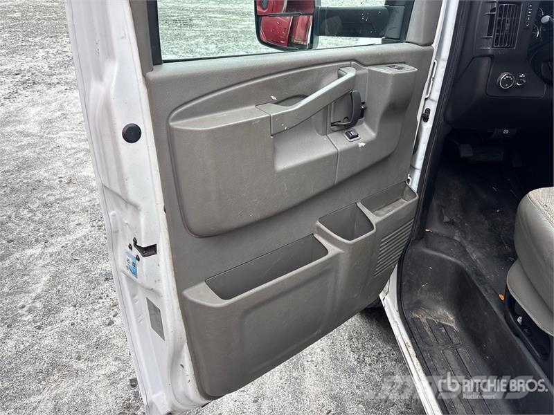 Chevrolet Express G3500 Sanduk kamioni