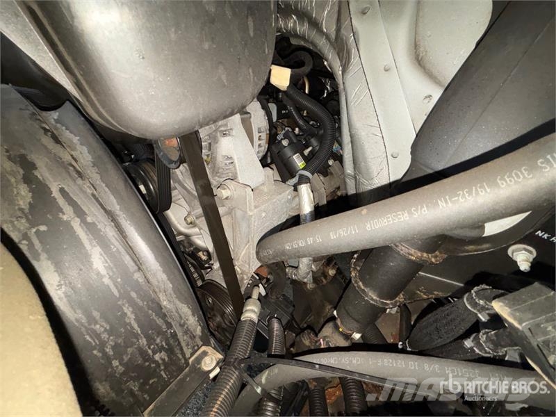 Chevrolet Express G3500 Sanduk kamioni