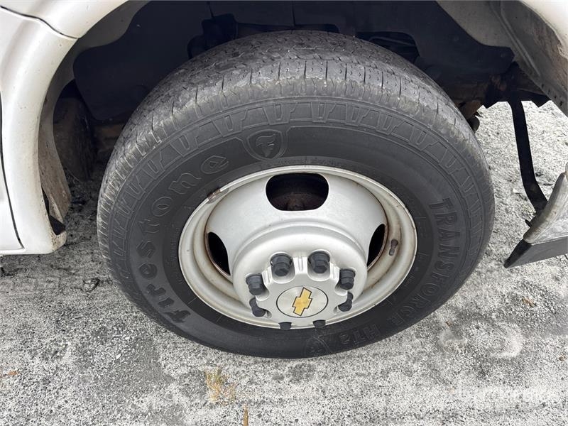 Chevrolet Express G3500 Sanduk kamioni