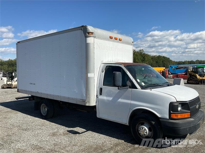 Chevrolet Express G3500 Sanduk kamioni