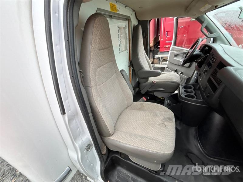 Chevrolet Express G3500 Sanduk kamioni