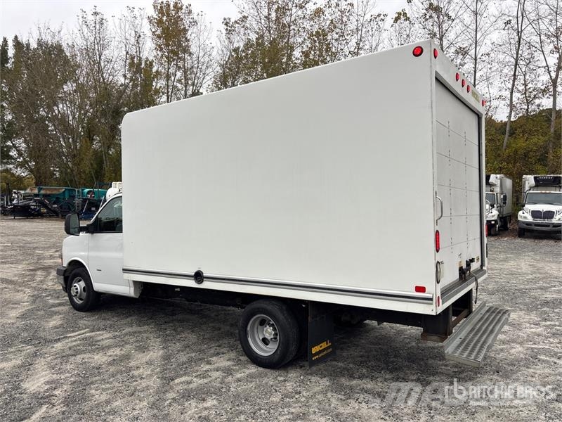 Chevrolet Express G3500 Sanduk kamioni
