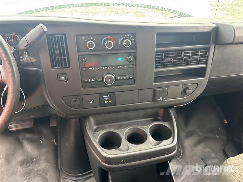 Chevrolet Express G3500 Sanduk kamioni