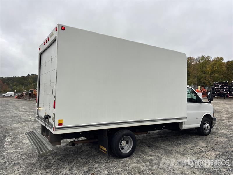 Chevrolet Express G3500 Sanduk kamioni