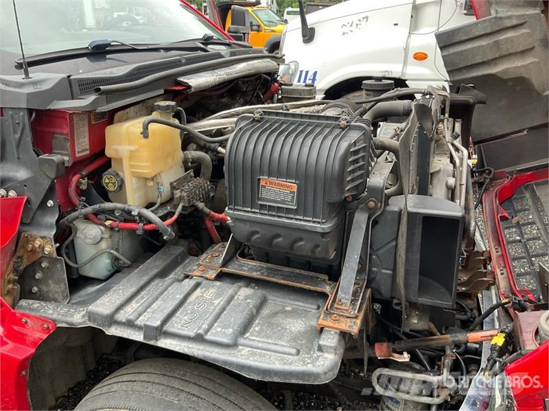 Chevrolet GM515 4x2 Rollback Truck (Inoperable) Hinausautot