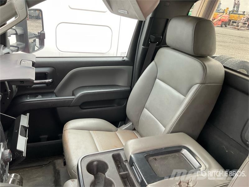 Chevrolet GM515 4x2 Rollback Truck (Inoperable) Hinausautot