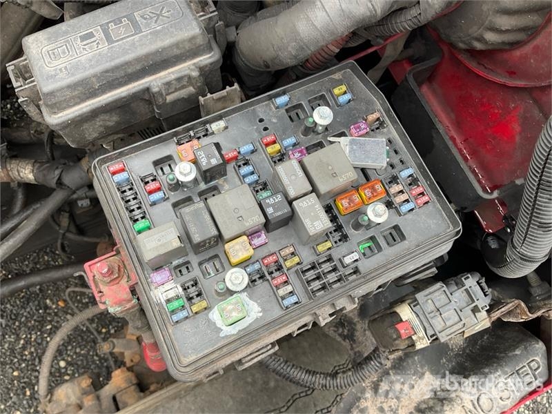Chevrolet GM515 4x2 Rollback Truck (Inoperable) Hinausautot