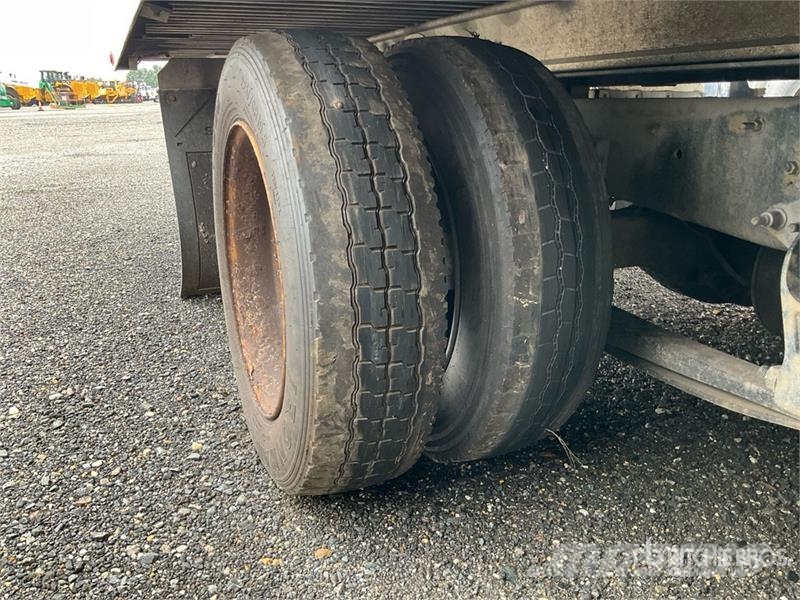 Chevrolet GM515 4x2 Rollback Truck (Inoperable) Hinausautot