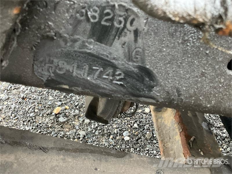 Chevrolet GM515 4x2 Rollback Truck (Inoperable) Hinausautot