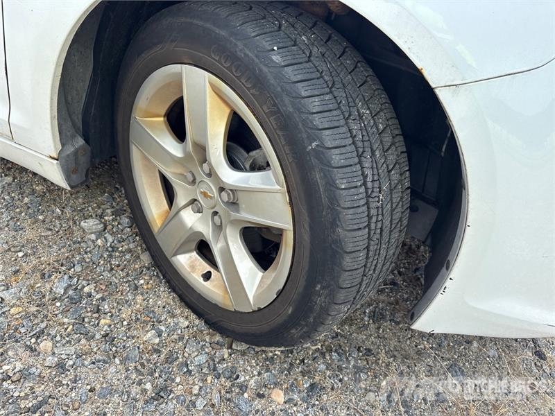 Chevrolet Malibu Automašīnas