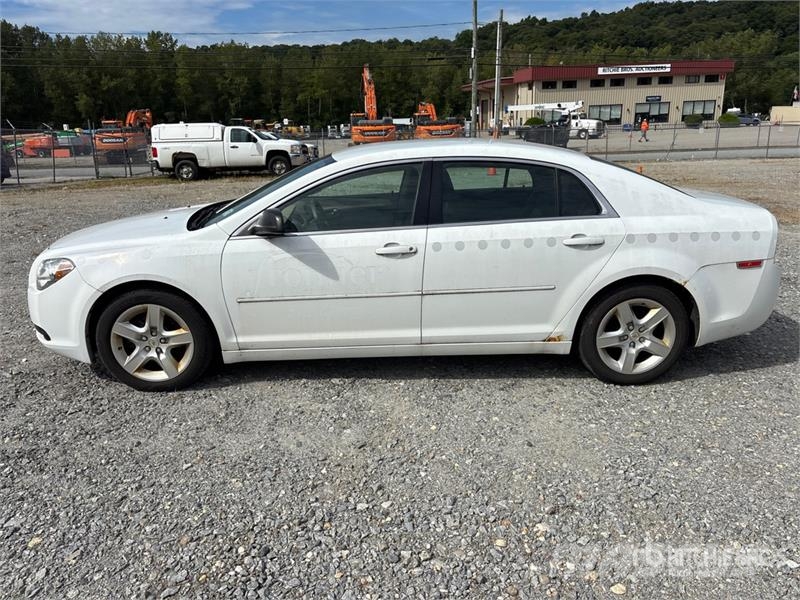 Chevrolet Malibu Automašīnas