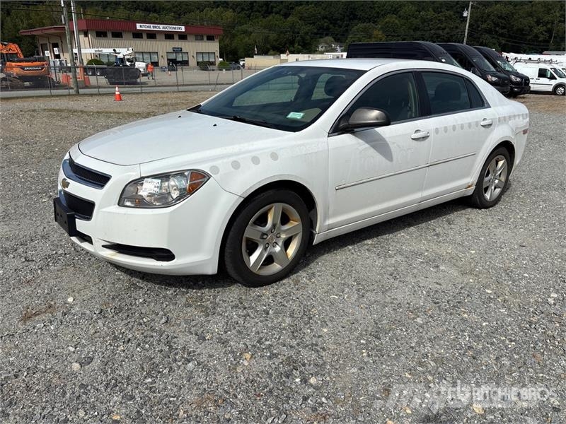 Chevrolet Malibu Automašīnas