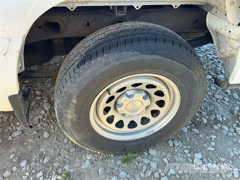 Chevrolet Silverado 1500 4x4 Crew Cab Pickup 其他