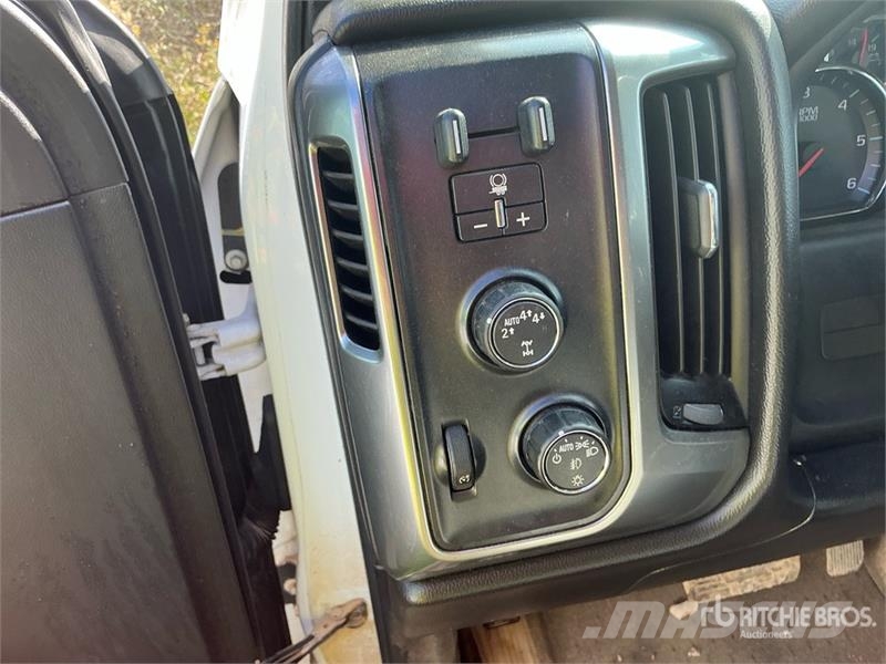 Chevrolet Silverado 1500 其他