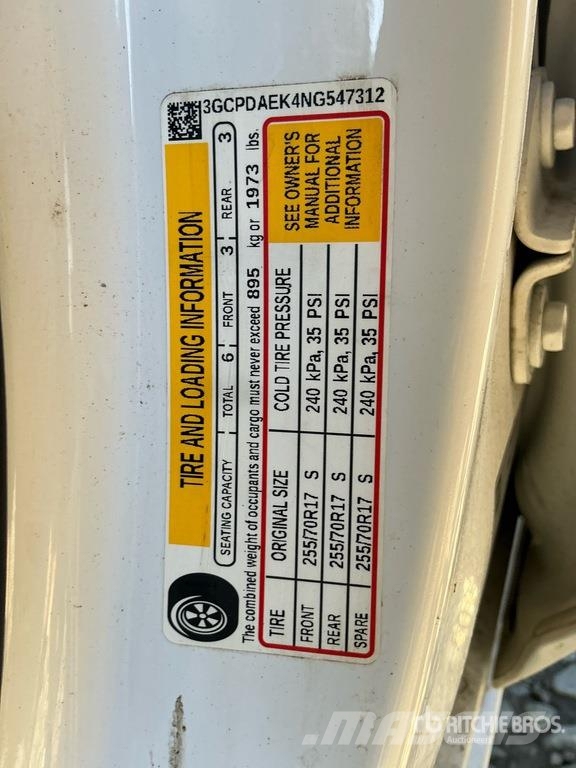 Chevrolet Silverado 1500 4x4 Crew Cab Pickup 其他