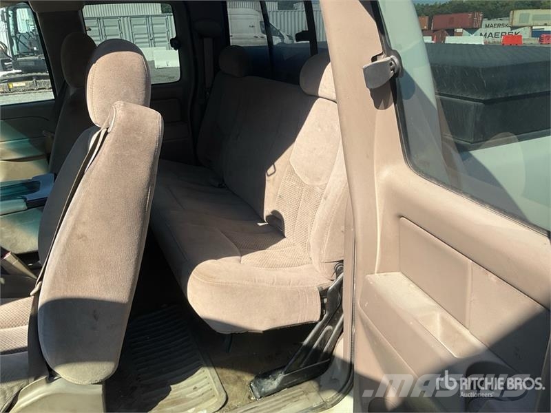 Chevrolet Silverado 1500 Pickup Ostalo