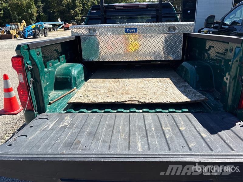 Chevrolet Silverado 1500 4x2 Extended Cab Pickup Other