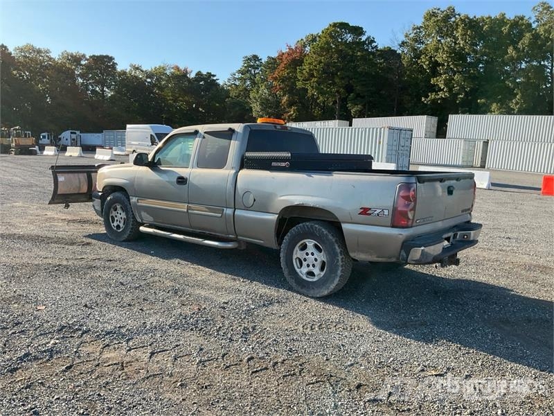 Chevrolet Silverado 1500 4x4 Extended Cab Pickup Altele