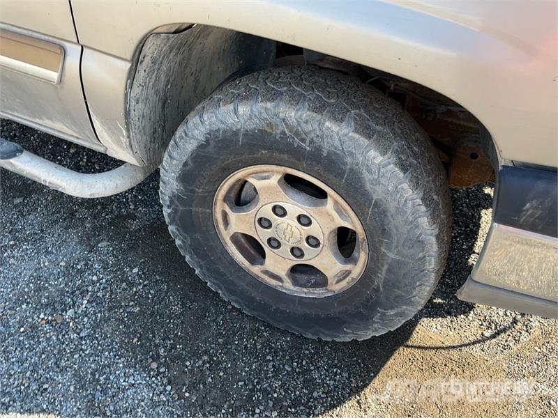 Chevrolet Silverado 1500 4x4 Extended Cab Pickup Ostalo
