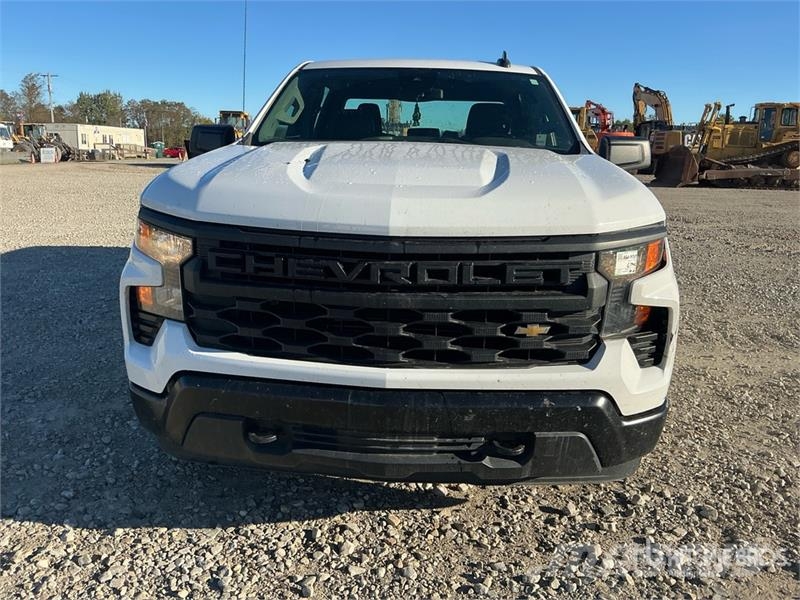 Chevrolet Silverado 1500 4x4 Crew Cab Pickup 其他