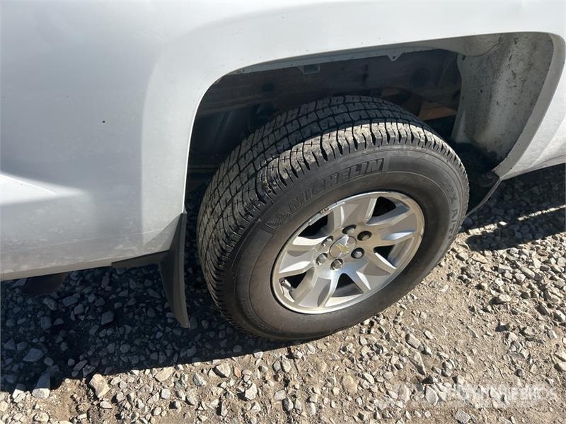 Chevrolet Silverado 1500 4x4 Extended Cab Pickup Inne