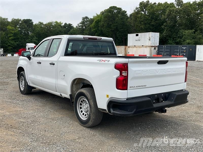 Chevrolet Silverado 1500 4x4 Extended Cab Pickup Прочие фургоны