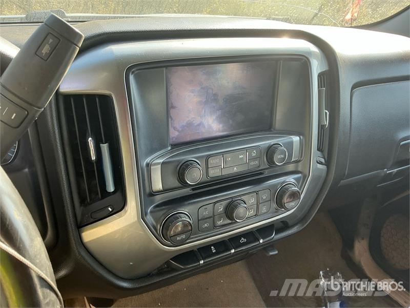Chevrolet Silverado 1500 其他