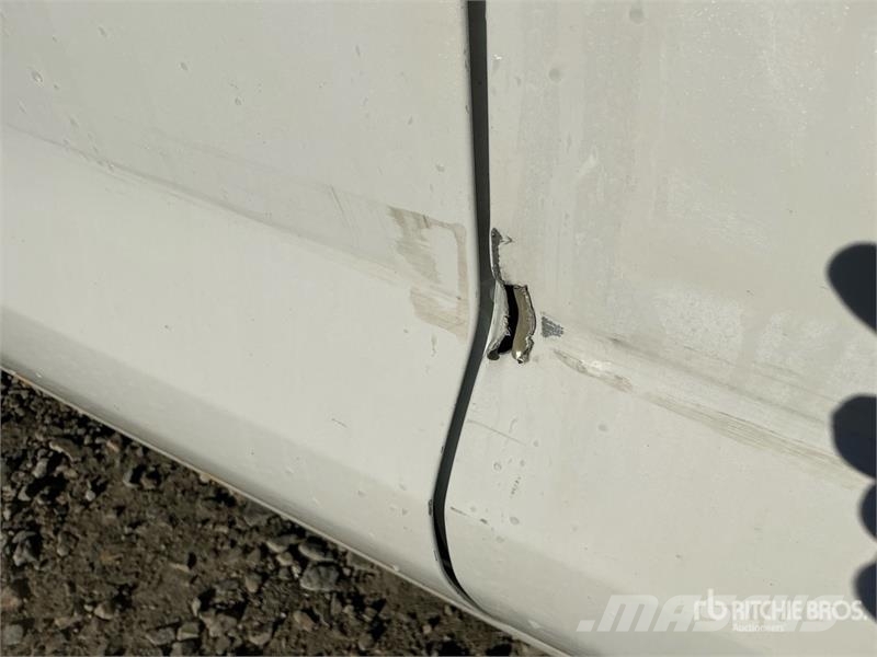 Chevrolet Silverado 1500 4x4 Crew Cab Pickup 其他