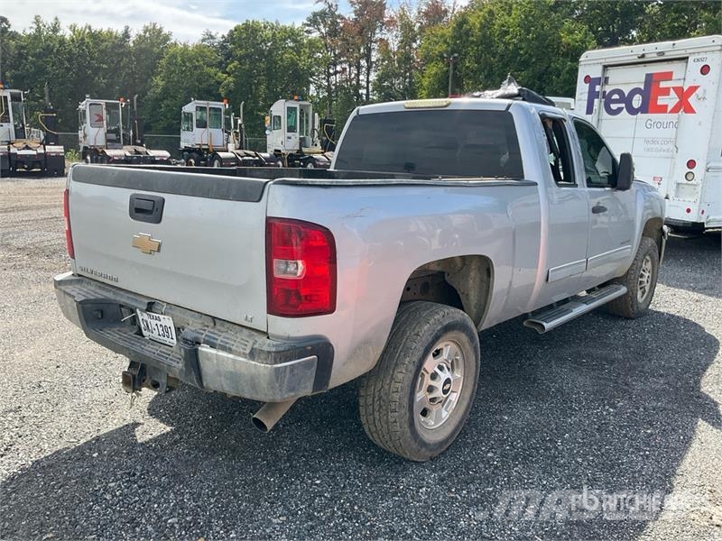 Chevrolet Silverado 2500HD 4x2 Extended Cab Pickup Citi