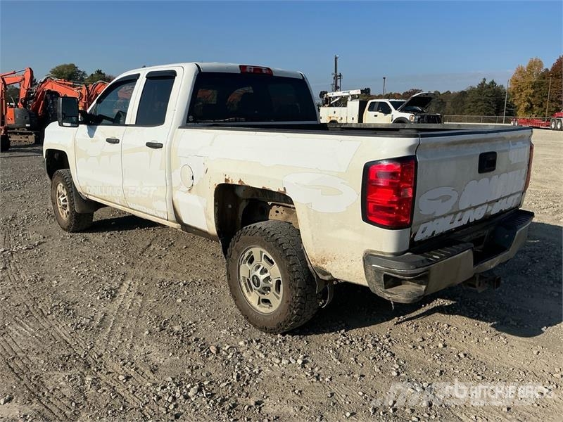 Chevrolet Silverado 2500HD 4x4 Dual Cab Pickup Citi