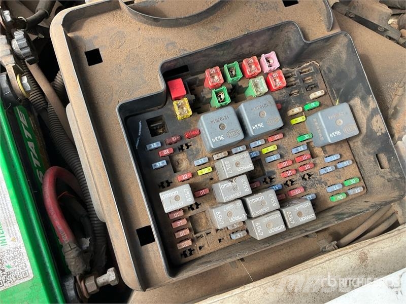 Chevrolet Silverado 2500HD 4x4 Pickup (Inoperable) Andre varebiler