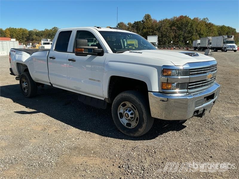 Chevrolet Silverado 2500HD 4x4 Extended Cab Pickup Autre fourgon / utilitaire