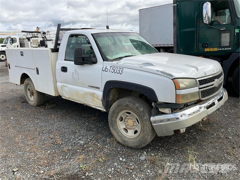 Chevrolet Silverado 2500HD 4x4 Utility Truck Pick up/Dropside