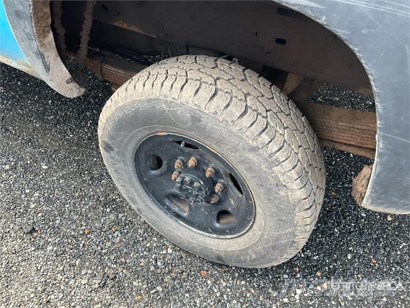 Chevrolet Silverado 2500HD 4x4 Pickup (Inoperable) Andre varebiler